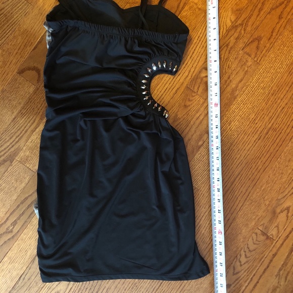 Black gorgeous dress with adjustable straps - Picture 2 of 6